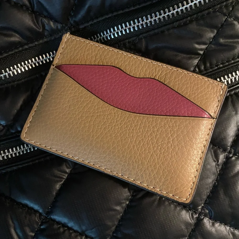 Quince Transit Quilted Sling Bag NWOT - Picture 6 of 6